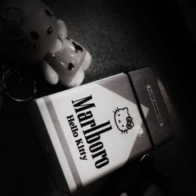 *Hello Kitty*